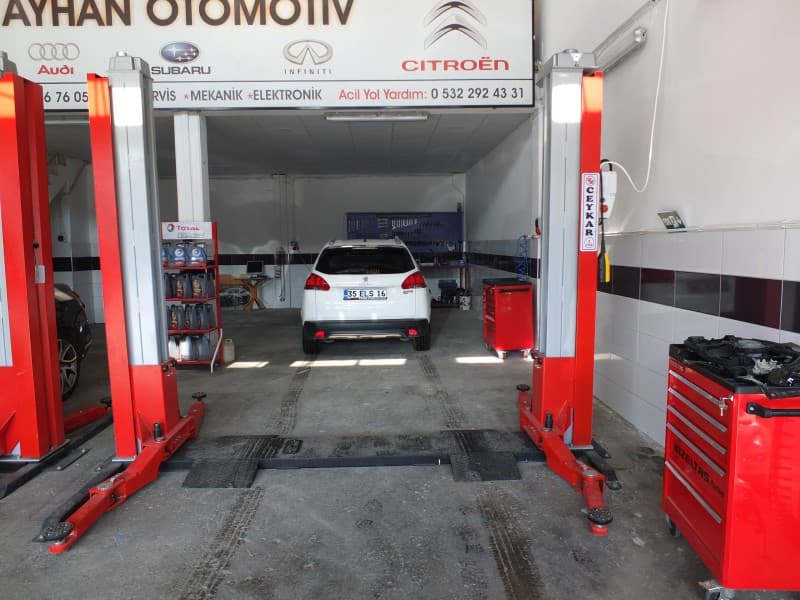 Karşıyaka & Çiğli'de Peugeot 5008 Aile Aracı